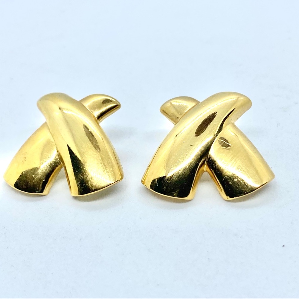 Vintage 80s gold tone cross hatch earrings